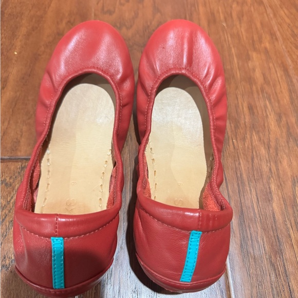 Cardinal Red Tieks - Picture 3 of 5